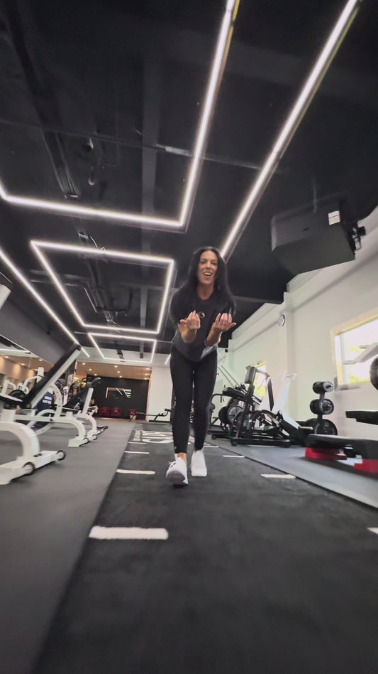 copy_AD485B76-D1E8-47AF-8E60-3B5476015BE2.mov